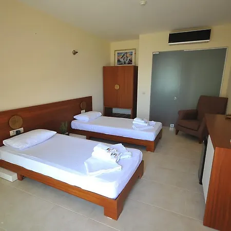 Hotel Club Pomalin